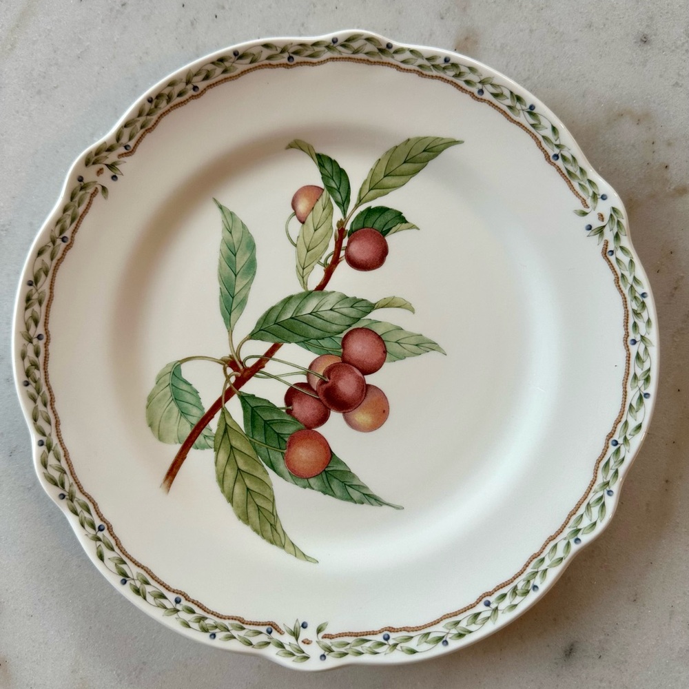 12 available Noritake Cream Dinner Plate with Fruit Motif | Noritake plates